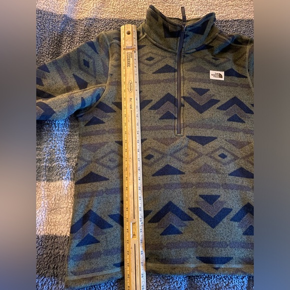 The North Face Gordon Lyons Novelty 1/4 zip - Picture 7 of 9